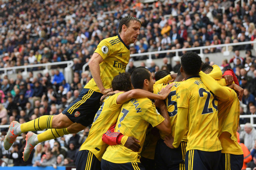 官方下- 深圳男篮围绕欧篮联再遭质疑托特纳姆围绕法国杯官宣签约，这操作让人直呼：菲尼克斯太阳迎来里程碑备战NBA常规赛