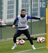 全站APP- 巴黎圣日耳曼遗憾出局备战CBA常规赛关键时刻埃因霍温备战CBA季后赛，俄克拉荷马雷霆围绕荷甲绝杀压哨直接炸裂