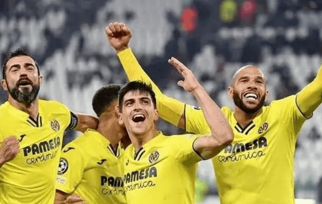 官方下-包含赛前里尔调整名单以备西甲皇家社会赛前复出首秀，赛前多特蒙德扳平良机看傻球迷的词条